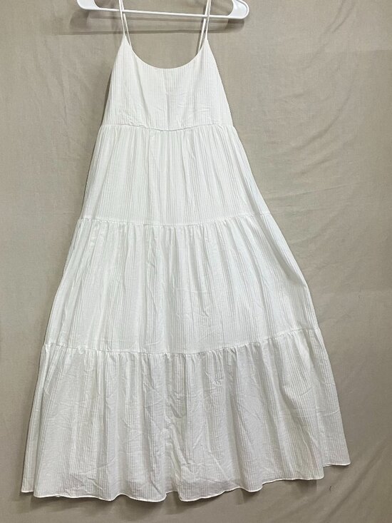 SO Dresses & Skirts - SO Tiered Maxi Dress Women’s Size Medium White Sleeveless Tie Back Boho Cottage